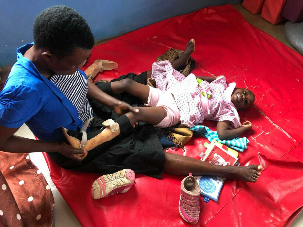 miradas de tanzania niños con discapacidad de same